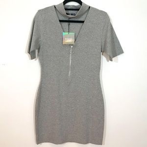 NWT Missguided Women’s Grey Ribbed Dress With 3/4 Zipper Front